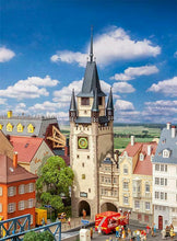 Laden Sie das Bild in den Galerie-Viewer, Bausatz Modellbau Historisches Stadttor, Faller H0 130630, neu