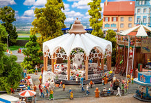 Laden Sie das Bild in den Galerie-Viewer, Bausatz Modellbau Karussell Kaffeetassen Heiderosen, Faller H0 140335, neu