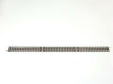 Laden Sie das Bild in den Galerie-Viewer, Gleis gerade, 312,6 mm, 12 x Fleischmann N 22202 neu, OVP