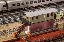 Laden Sie das Bild in den Galerie-Viewer, Modellbahn Bausatz Behelfsstellwerk, Faller H0 120112 neu OVP