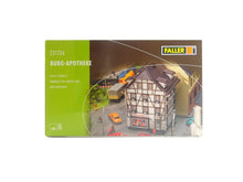 Laden Sie das Bild in den Galerie-Viewer, Modellbau Bausatz Burg-Apotheke, Faller N 231706, neu
