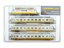 Laden Sie das Bild in den Galerie-Viewer, Zug-Set ´Lufthansa Airport Express´ (Set I), Fleischmann N 9350 OVP