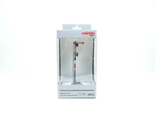 Laden Sie das Bild in den Galerie-Viewer, Signal Hauptsignal mit Schmalmast mfx DCC, Märklin H0 70413 neu, OVP