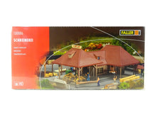 Laden Sie das Bild in den Galerie-Viewer, Modellbau Bausatz Schreinerei, Faller H0 130886, neu