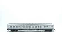 Laden Sie das Bild in den Galerie-Viewer, Personenwagen Steuerwagen Silberling 2. Klasse DB, Märklin H0 43899 neu, OVP