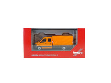 Laden Sie das Bild in den Galerie-Viewer, Herpa H0 95198, MB Sprinter`18 DoKa kommunal, neu, OVP