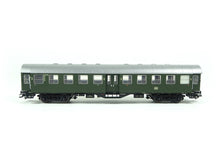 Laden Sie das Bild in den Galerie-Viewer, Personenwagen Umbauwagen 2. Klasse, DB, Märklin H0 41320 neu, OVP