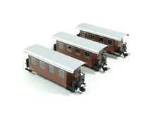 Laden Sie das Bild in den Galerie-Viewer, Schmalspur-Personenwagen ÖBB 3-tlg. Set, Roco H0e 34103 neu OVP