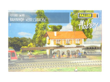 Laden Sie das Bild in den Galerie-Viewer, Faller H0 131380, Bahnhof Ebelsbach, neu, OVP