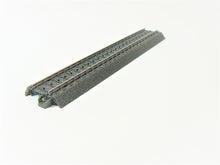 Laden Sie das Bild in den Galerie-Viewer, C-Gleis Gleisstück gerade, 188,3 mm, Märklin 24188 neu