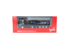 Laden Sie das Bild in den Galerie-Viewer, Herpa H0 311991, Scania CR20 RuMuSzg. Wagner, neu, OVP