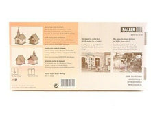 Laden Sie das Bild in den Galerie-Viewer, Bausatz Modellbau Hofkapelle und Backhaus, Faller H0 130571, neu