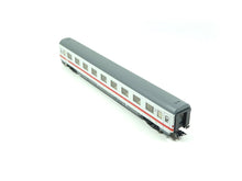 Laden Sie das Bild in den Galerie-Viewer, Personenwagen beleuchtet LED DB IC Abteilwagen Märklin H0 43660 neu