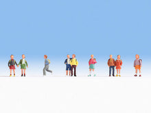 Laden Sie das Bild in den Galerie-Viewer, Modellbau Figuren Kinder 9 Stück, handbemalt, Noch H0 15809 neu, OVP