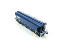 Laden Sie das Bild in den Galerie-Viewer, Getreidewagen Güterwagen VTG blau, NME H0 AC 506656 neu OVP