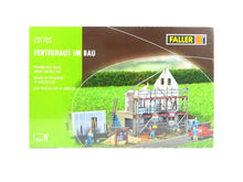 Laden Sie das Bild in den Galerie-Viewer, Faller N 231705, Fertighaus im Bau, neu, OVP