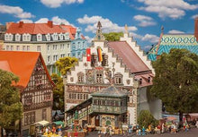 Laden Sie das Bild in den Galerie-Viewer, Modellbahn Bausatz Altes Rathaus Lindau, Faller H0 130902 neu, OVP