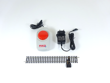 Laden Sie das Bild in den Galerie-Viewer, Fahrregler Netzteil mit Adapter (220V), Piko 55003 neu