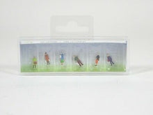 Laden Sie das Bild in den Galerie-Viewer, Faller 155326, Beim Einkaufen, 6 Figuren, Spur N, neu