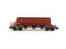 Laden Sie das Bild in den Galerie-Viewer, Schotterwagen Facns 133 DB Cargo, NME N 202505 neu OVP