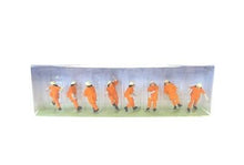 Laden Sie das Bild in den Galerie-Viewer, Feuerwehrleute orange 8 Figuren Faller H0 151036, neu