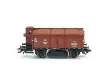 Laden Sie das Bild in den Galerie-Viewer, Trix H0 Modellbahn Schienen Reinigungswagen DB 24050 neu OVP wie Märklin 46049