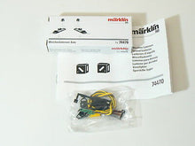 Laden Sie das Bild in den Galerie-Viewer, C Gleis Weichen Laternen Satz, Märklin H0 74470 neu, OVP