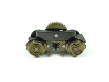 Laden Sie das Bild in den Galerie-Viewer, Ersatzteil Diesellok V100 BR 212 Treibgestell Drehgestell, Märklin H0 E286310 neu OVP