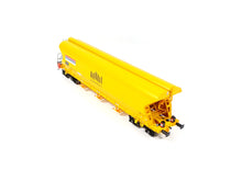 Laden Sie das Bild in den Galerie-Viewer, NME H0 Getreidewagen Tagnpps 101m³ NACCO mit Zugschlussbel. DE digital 511691 DC neu OVP
