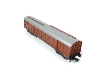 Laden Sie das Bild in den Galerie-Viewer, Roco H0 gedeckter Güterwagen GGlds ÖBB 46231 OVP
