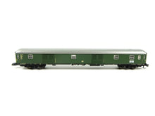 Laden Sie das Bild in den Galerie-Viewer, Märklin Z Schnellzug-Gepäckwagen D4üm-60 DB 87121 OVP

