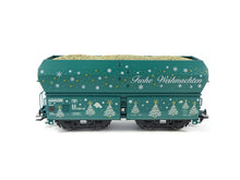 Laden Sie das Bild in den Galerie-Viewer, Märklin H0 Weihnachtswagen 2025 Selbstentladewagen 48425 neu OVP

