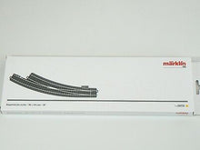 Laden Sie das Bild in den Galerie-Viewer, C – Gleis Bogen Weiche schlank rechts, R 3, Märklin H0 24772 neu
