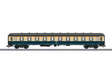 Laden Sie das Bild in den Galerie-Viewer, Märklin H0 Personenwagen Schnellzugwagen 1.Kl.DB 43914 neu OVP
