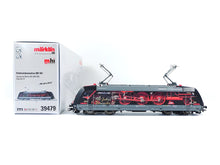 Laden Sie das Bild in den Galerie-Viewer, Märklin H0 E-Lok BR 101 DB AG Werbelok &quot;100 Jahre BR 01&quot; mfx+ sound 39479 neu OVP
