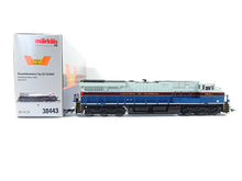 Laden Sie das Bild in den Galerie-Viewer, Märklin H0 US-Diesellokomotive Typ GE ES44AC mfx+ sound 38443 neu OVP
