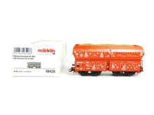Laden Sie das Bild in den Galerie-Viewer, Märklin H0 Weihnachtswagen 2026 Selbstentladewagen Fad 155  48426 neu OVP
