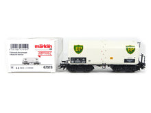 Laden Sie das Bild in den Galerie-Viewer, Märklin H0 Güterwagen BP Schweröl-Kesselwagen 47919 neu OVP
