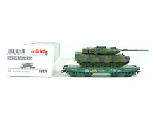 Laden Sie das Bild in den Galerie-Viewer, Märklin H0 Schwerlast-Flachwagen Rlmmps Leopard 2A6 Bundeswehr 48871 neu OVP
