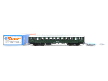 Laden Sie das Bild in den Galerie-Viewer, Roco H0 Personenwagen 2. Kl. ÖBB 45033 OVP
