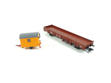 Laden Sie das Bild in den Galerie-Viewer, Güterwagen Flachwagen mit Bauwagen Märklin H0 00753 OVP
