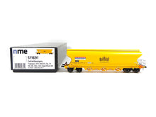 Laden Sie das Bild in den Galerie-Viewer, NME H0 Getreidewagen Tagnpps 101m³ NACCO mit Zugschlussbel. DE digital 511696 AC neu OVP
