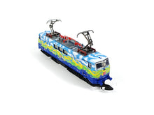 Laden Sie das Bild in den Galerie-Viewer, Märklin Z Elektrolokomotive BR 111 "Touristik" DB AG 88423 neu OVP
