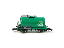 Laden Sie das Bild in den Galerie-Viewer, Märklin Z 3 Kesselwagen BP ARAL ESSO DB 8612 8613 8614 OVP
