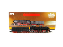 Laden Sie das Bild in den Galerie-Viewer, Märklin Z Güterzuglokomotive BR 52 mit Kondenstender MHI 88835 OVP - Bastler
