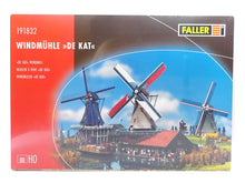 Laden Sie das Bild in den Galerie-Viewer, Faller H0 Modellbahn Bausatz Windmühle De Kat 191832 neu OVP
