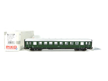 Laden Sie das Bild in den Galerie-Viewer, Piko H0 Schürzeneilzugwagen C4ipü ÖBB 53276 OVP
