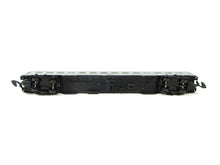 Laden Sie das Bild in den Galerie-Viewer, Märklin Z Nahverkehrswagen 2.Kl Silberling DB 8716
