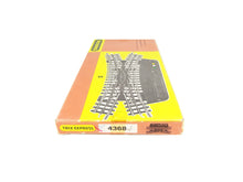 Laden Sie das Bild in den Galerie-Viewer, Trix Express H0 Doppelte Kreuzungsweiche DKW 4368 OVP
