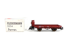 Laden Sie das Bild in den Galerie-Viewer, Fleischmann H0 3 Güterwagen DR 5209 5213 5254 AC OVP
